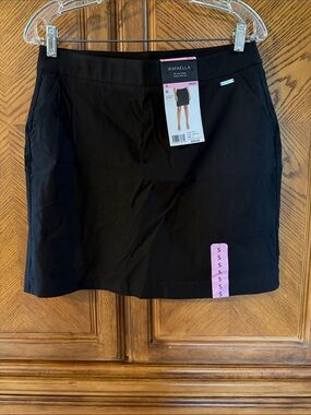 Rafaella Black Skort with Front Pockets size small